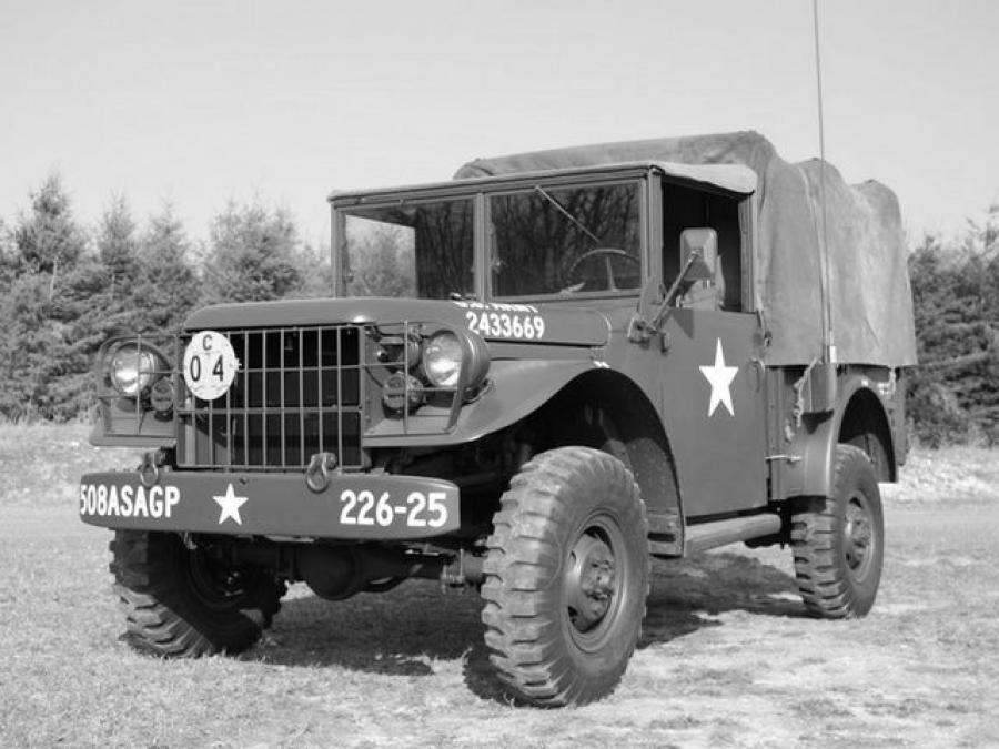  Dodge M37 Military Truck 1951 года  (фото 6 из 10)